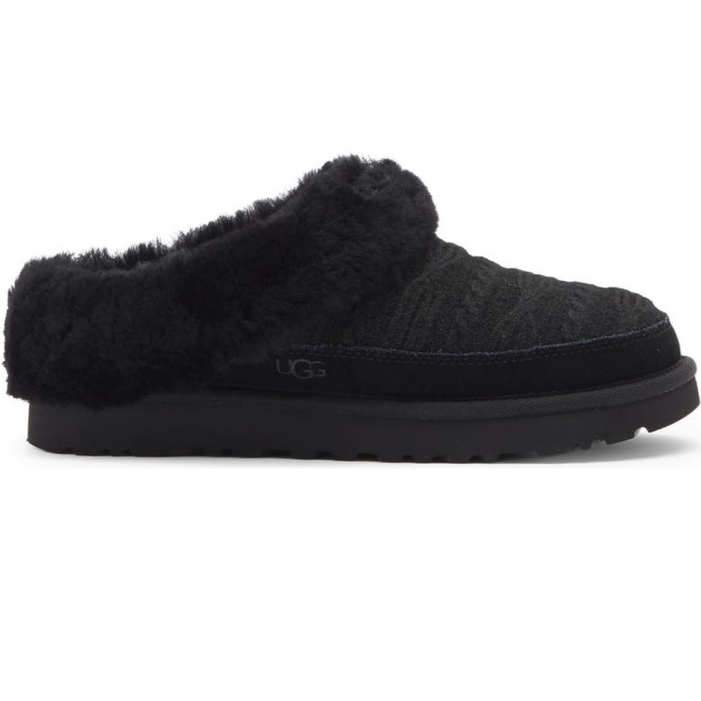 Like New! UGG Clugette Genuine Shearling Lined Slipper